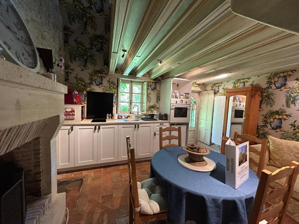 Charmant Logement Dans Un Ecrin De Verdure Le Manoir  Екстериор снимка
